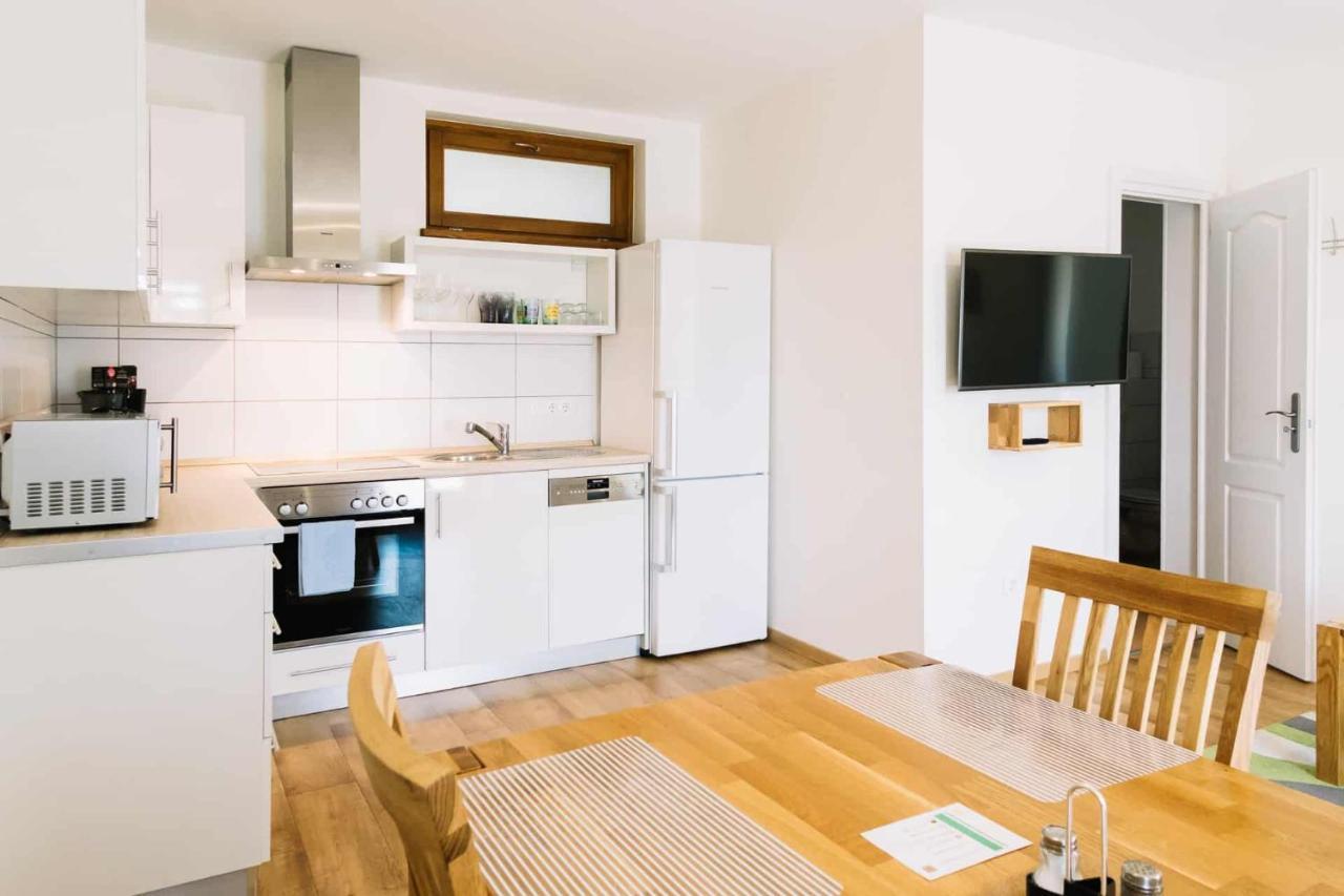 Diofa Apartman ケストヘイ エクステリア 写真